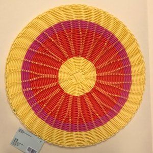 Bright Round Plastic Woven Placemat NWT